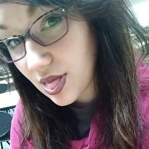 Meet your Posher, Brea k